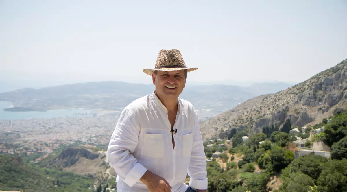 Nea Mărin, spaima cameramanilor