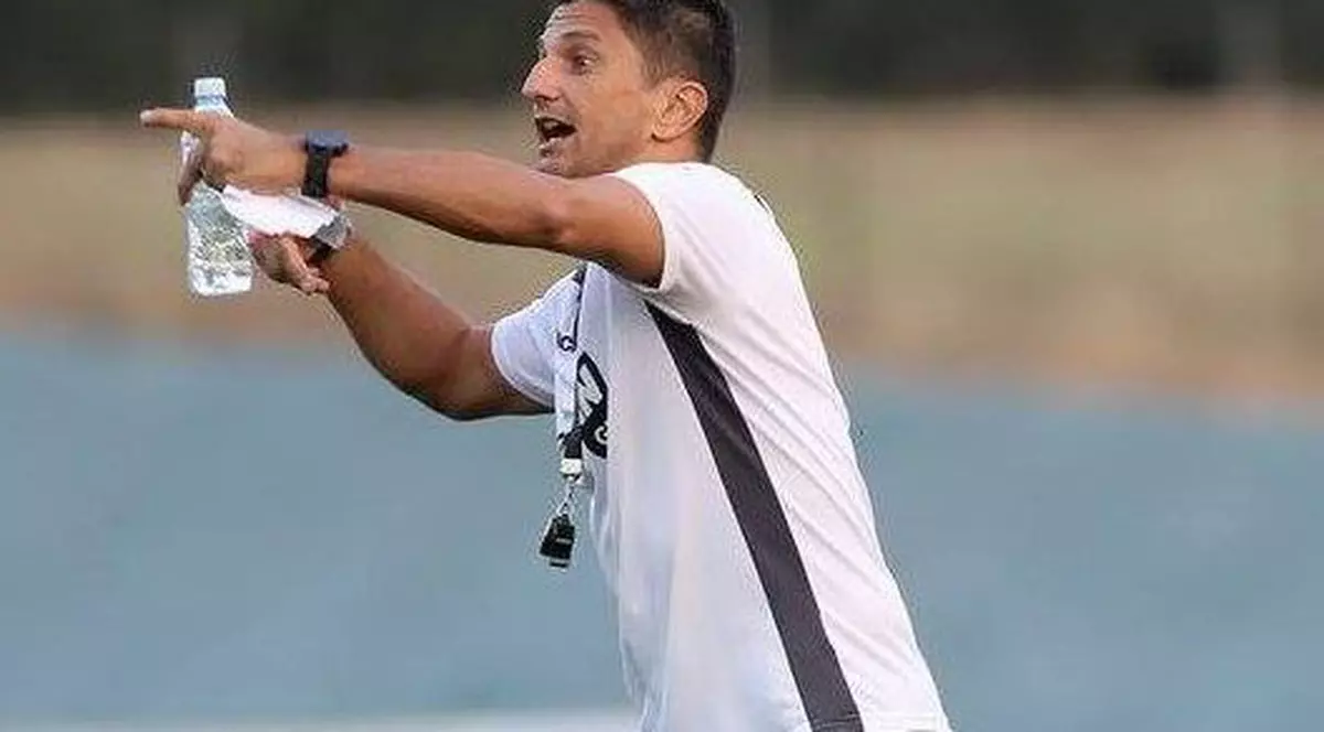 Răzvan Lucescu i-a făcut idioți pe petrecăreții de la Dinamo