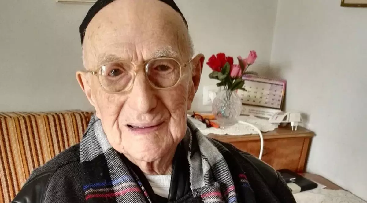 A murit cel mai bătrân bărbat din lume