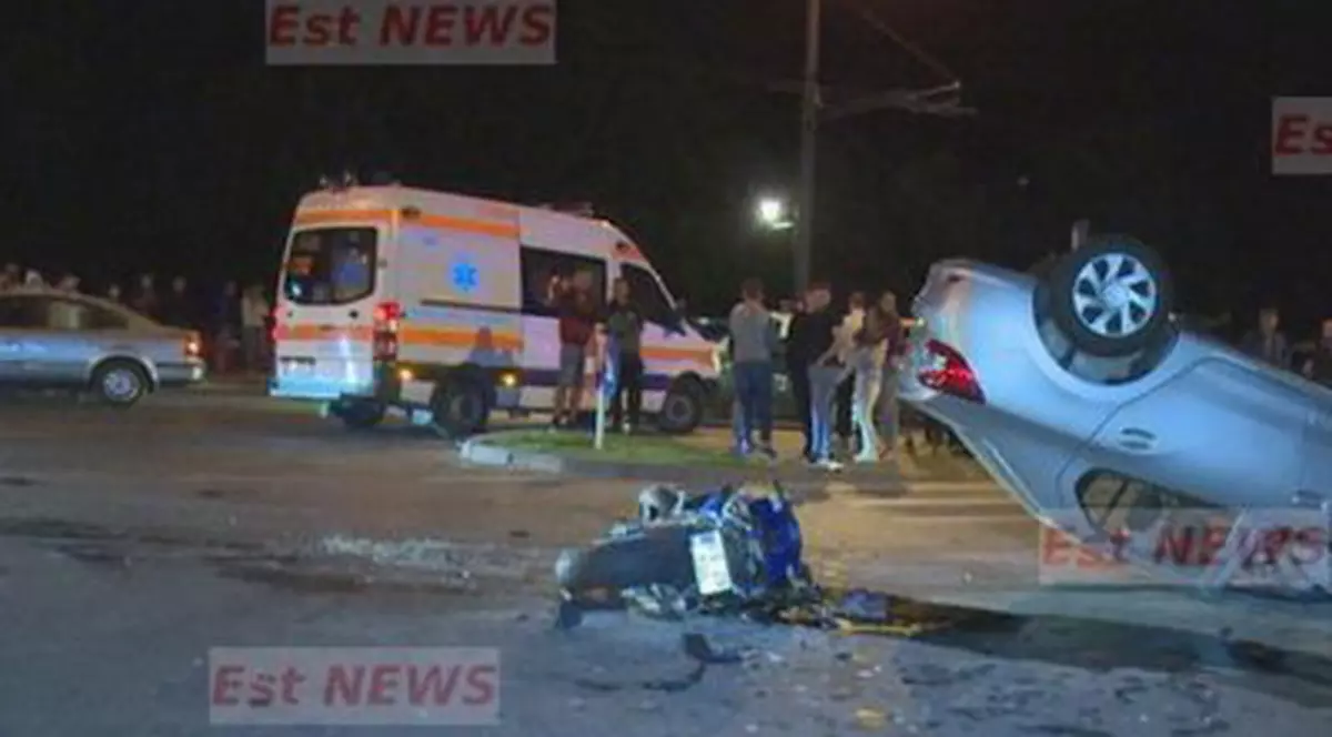 Un motociclist a murit chiar în fața spitalului