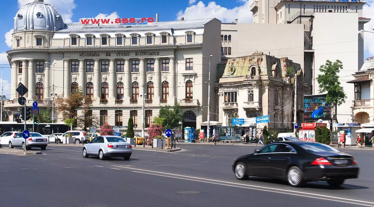 Ce alternative au studenții care nu au prins loc în căminele de stat și care sunt costurile