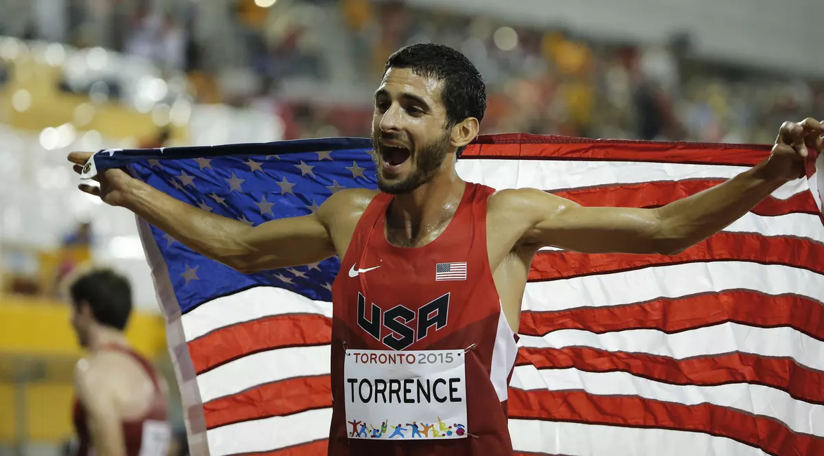 Atletul David Torrence a murit! A fost găsit fără suflare într-o piscină din Arizona