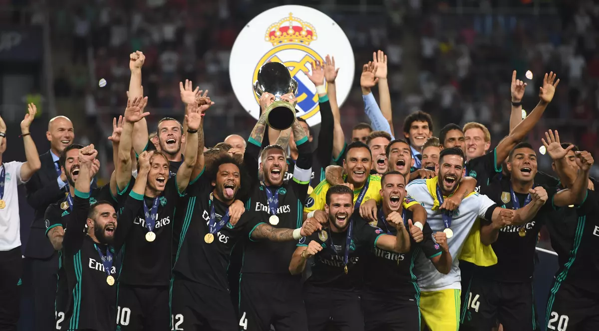 Patru fotbaliști de la Real Madrid incluși în echipa ideală a anului 2017, stabilită de L'Equipe