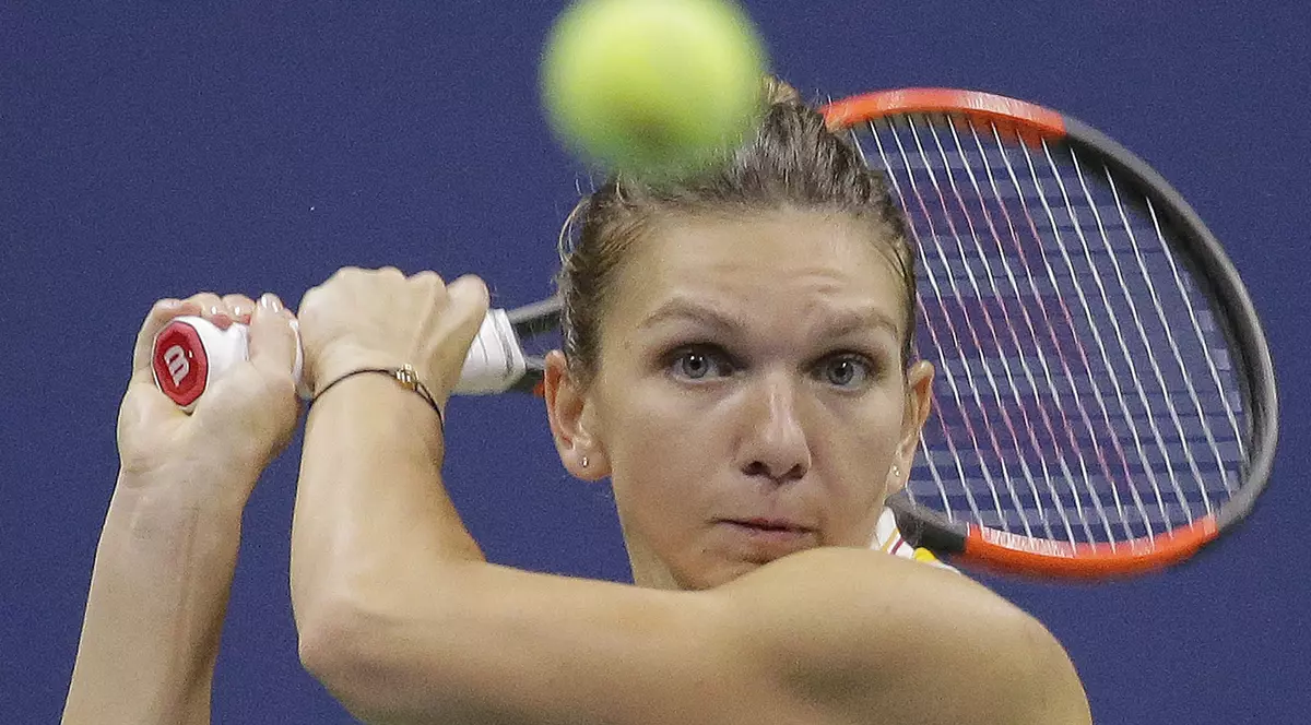 Simona Halep are o inimă mare. EPA-EFE/RAY STUBBLEBINE