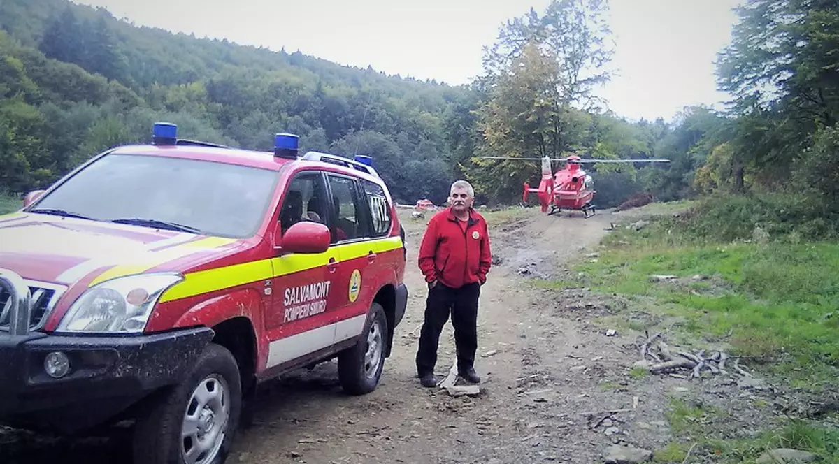 EXCLUSIV. Povestea singurului salvamontist care a ieșit la pensie. Primește 1.400 de lei, după ce a salvat sute de vieţi