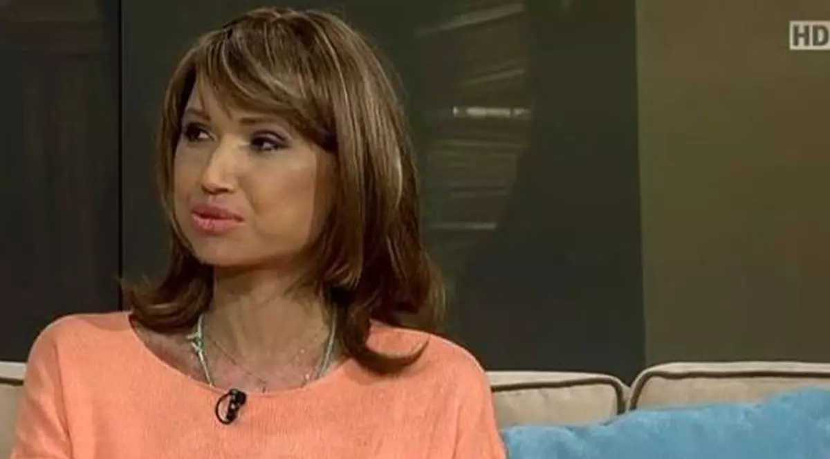 Incredibil ce se întâmplă la capela unde este depusă fiica lui Marius Țeicu. Doar compozitorul este la căpătâiul ei