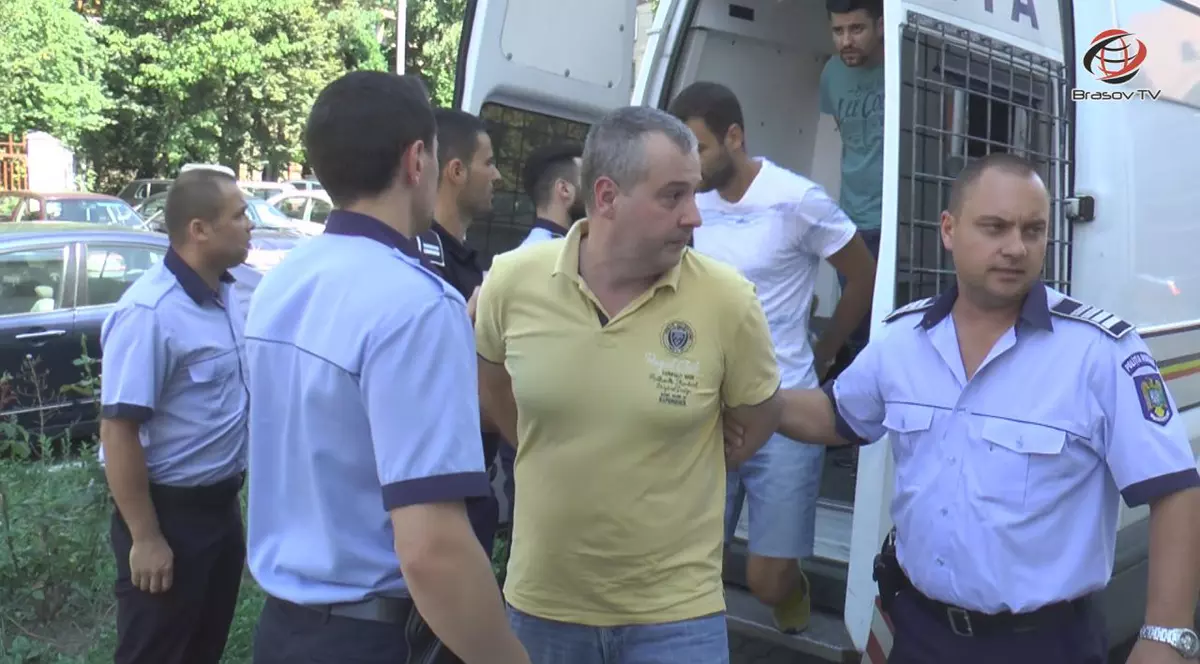 prostituție la un club de striptease din Brașov