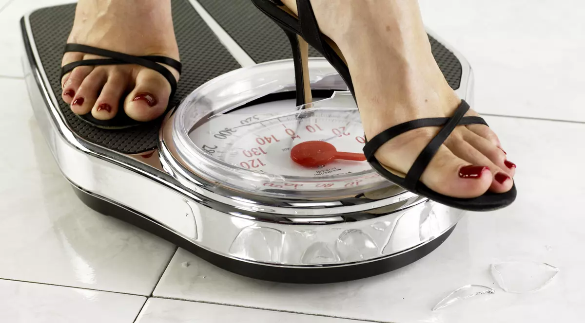 Slăbitul este legat de momentul în care mâncăm