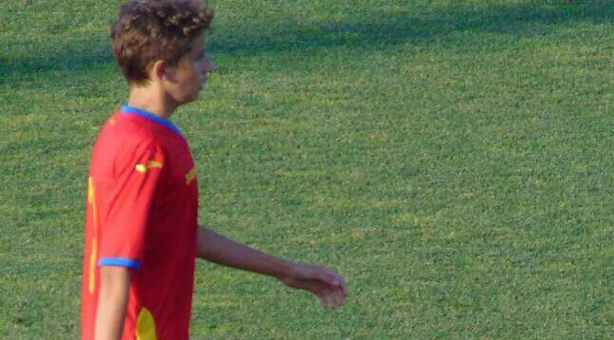 Nicolas Popescu, fiul lui Gică Popescu, debutează pentru România la 15 ani. Naționala U15, primele meciuri internaționale cu Moldova