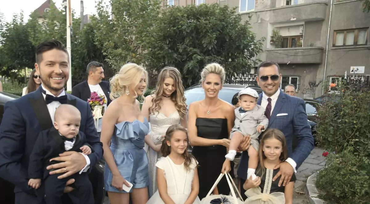 Jorge și Andreea Bănică au înccins atmosfera la botez. Cântare de nota 10 | VIDEO