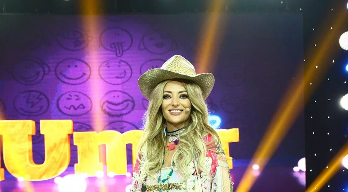 Informații din culise: Am aflat ce ținute va purta Delia la emisiunea iUmor!