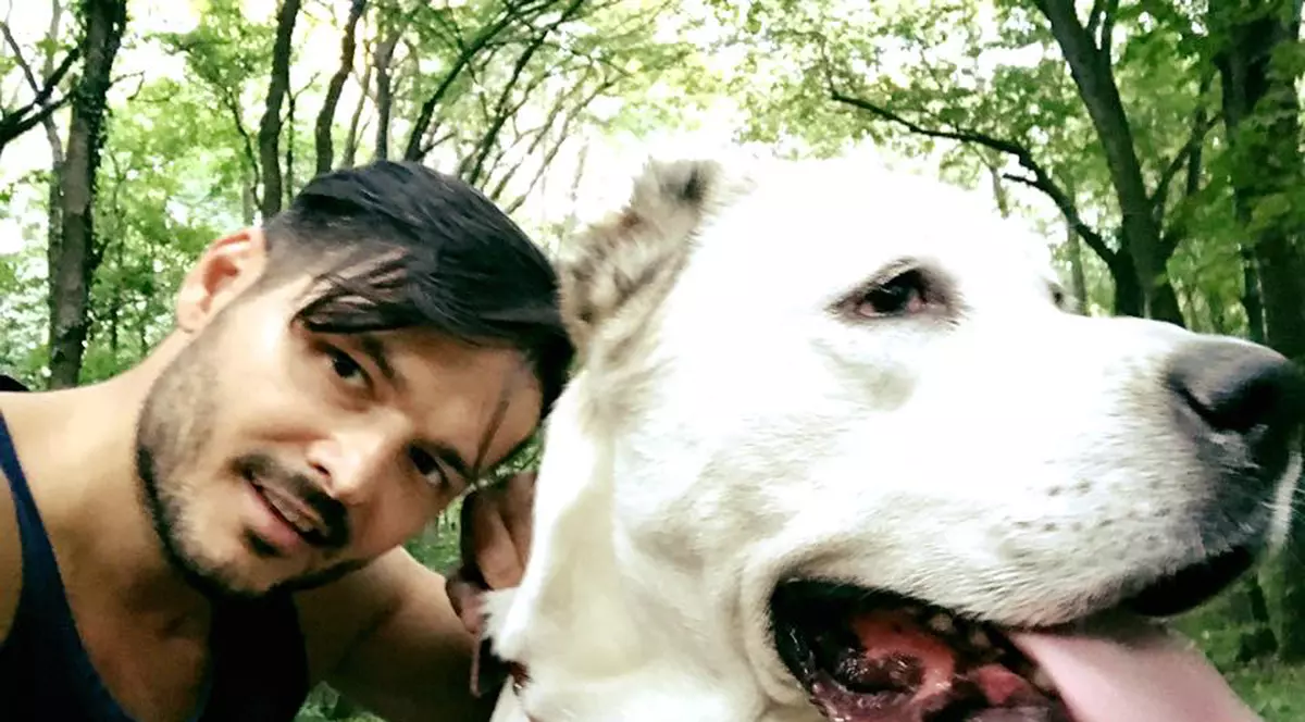 Iubita lui Liviu Vârciu și-a etalat mândră burtica de gravidă. Cum arată Anda cu puțin timp înainte de a naște