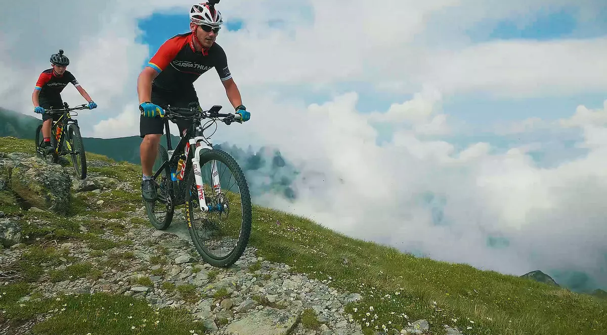 CARPATHIAN MTB EPIC, o competiție ciclistă spectaculoasă organizată în premieră / GALERIE FOTO