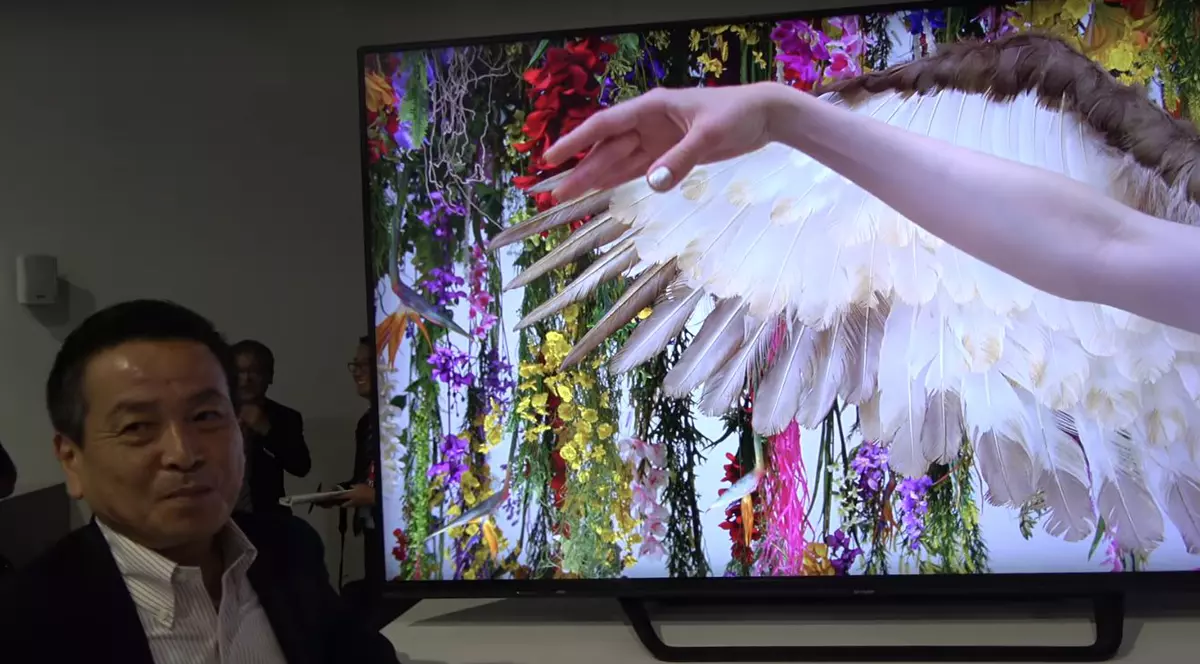 Sharp lansează primul televizor 8K din lume disponibil consumatorilor