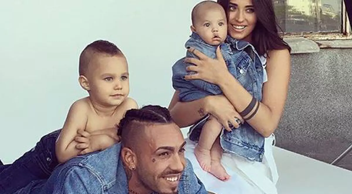 Alex Velea nu-și poate boteza copiii. Telenovela paternității e departe de a ajunge la final!