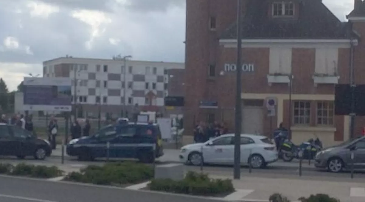 Caz șocant într-o gară din Franța: Un bărbat și-a ucis soția și cei doi copii, iar apoi s-a sinucis