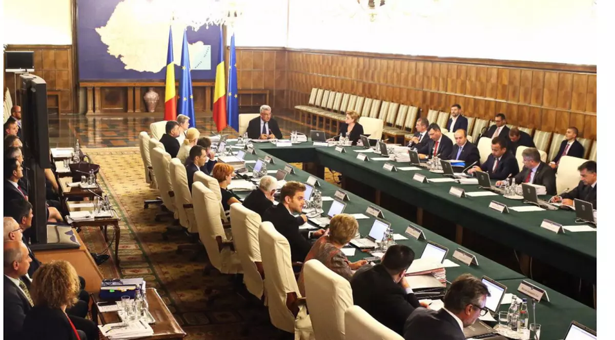 România, pe primul loc la modificările legislative din regiune pentru al patrulea an consecutiv. Aproape jumătate dintre modificări afectează companiile