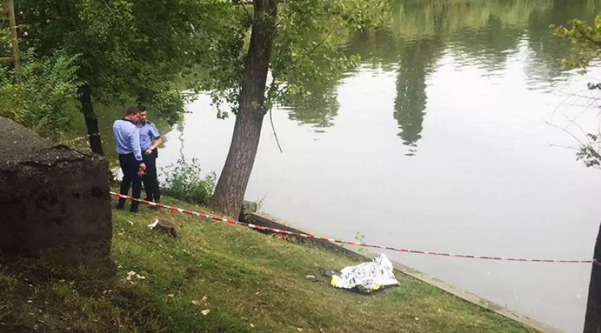 Femeie moartă în lacul Herăstrău, pe 5 septembrie 2017