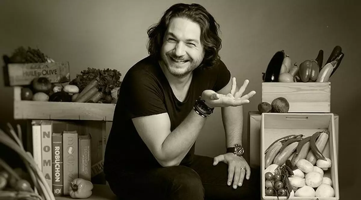 Cât a slăbit chef Florin Dumitrescu. Cântarul nu minte