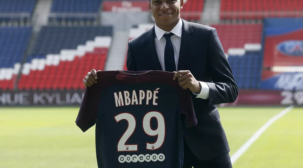Kylian Mbappe a marcat la debut pentru PSG. Programul etapei a 5-a din Franța