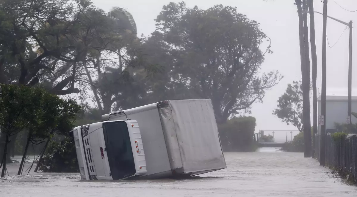 Stare de catastrofă naturală în Florida, în urma uraganului Irma. Urgia a provocat moartea a zece persoane în Cuba