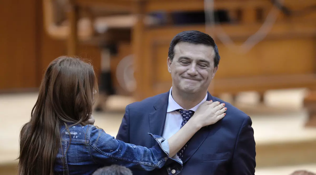 Contestatarii lui Dragnea, înlăturați din funcții