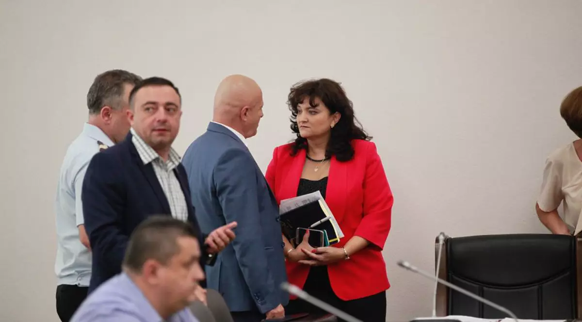 Prefectul de Buzău, Carmen Ichim, nu consideră oportună închiderea școlilor