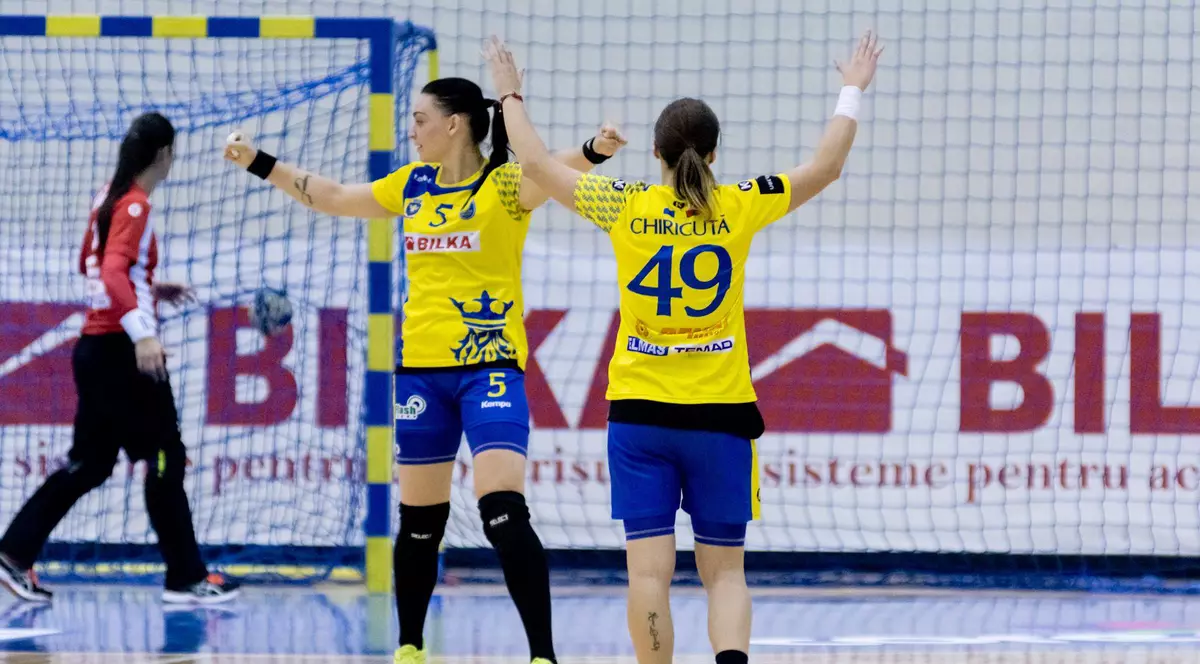 Liga Națională feminină de handbal, etapa a patra: HC Zalău - Corona Brașov 16-20. Celelalte meciuri