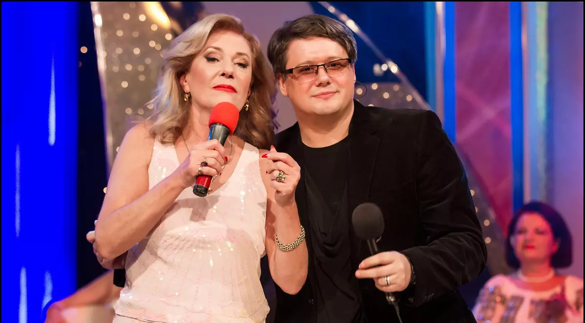 Fuego omagiază muzica ușoară românească de ieri și până azi