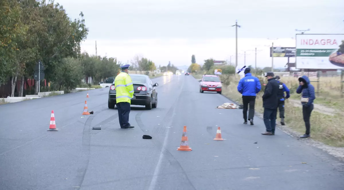 Accident grav pe „drumul crucilor”. O femeie a fost spulberată pe trecerea de pietoni