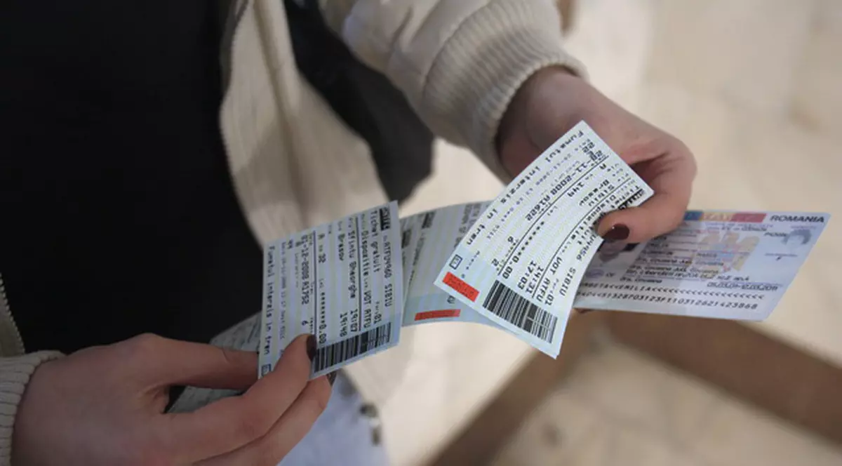Vești proaste pentru studenți. Ce se întâmplă cu gratuitatea la transportul feroviar?