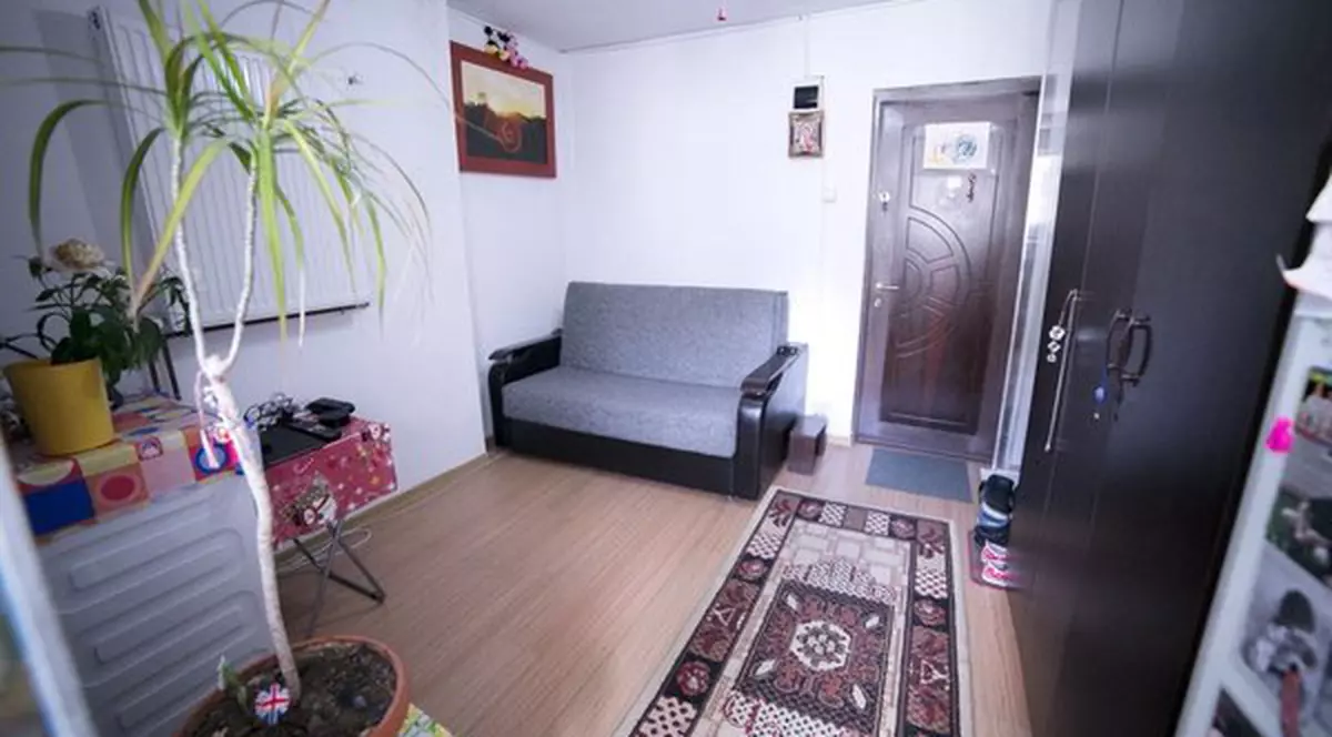 Cea mai ieftină garsonieră din Titan