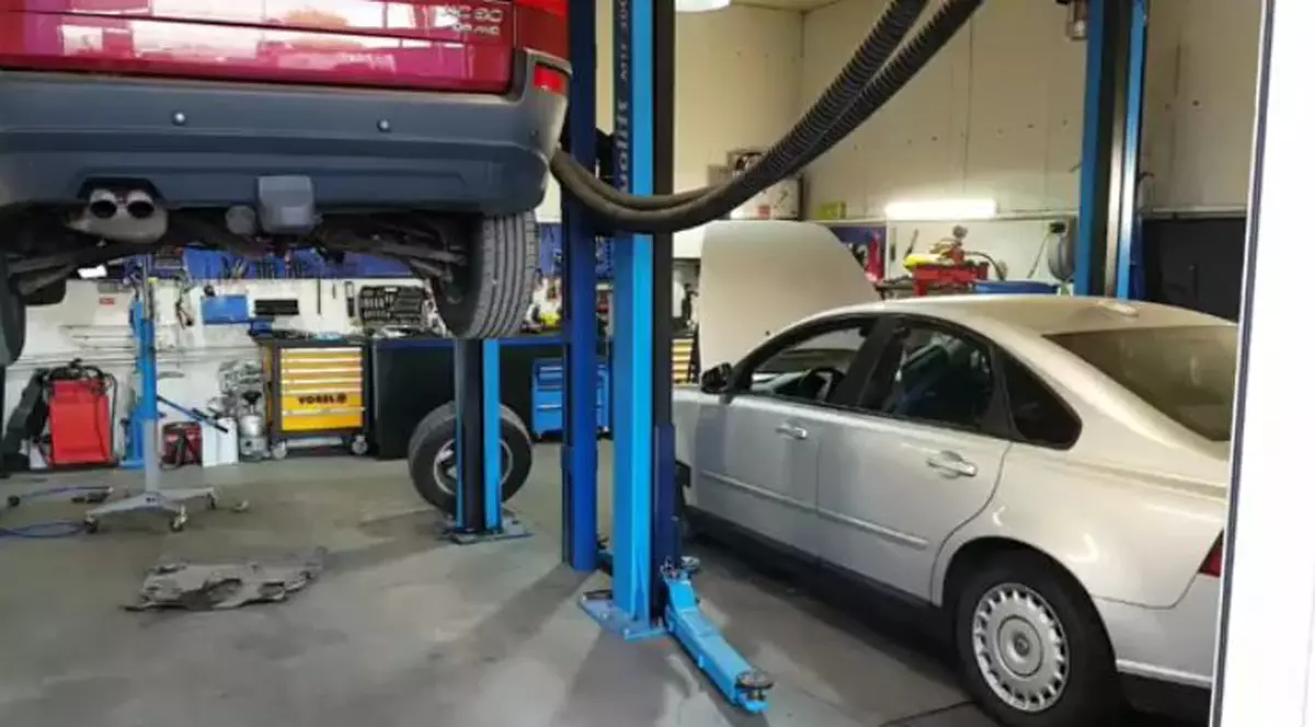 Un bărbat a fost arestat, în Dubai, la scurt timp după ce a cumpărat o mașină second-hand