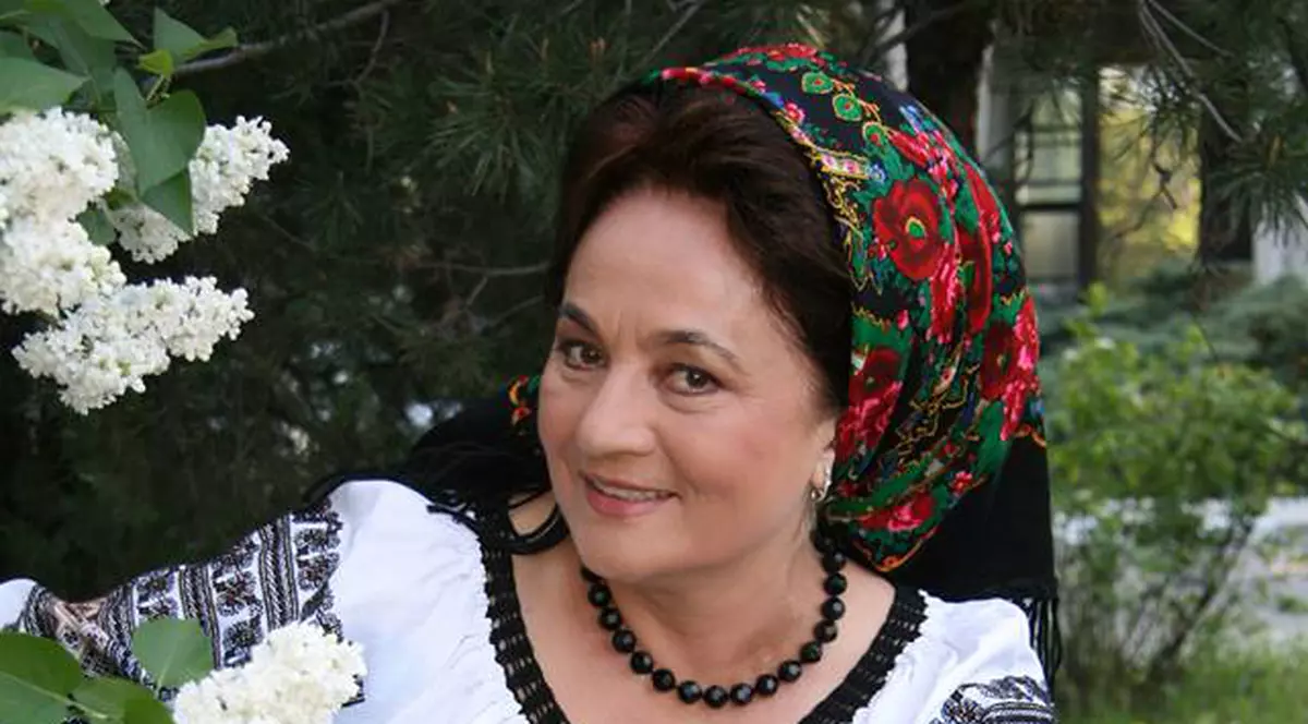 Artista Laura Lavric a vrut să se sinucidă. Divorțul i-a lăsat urme adânci