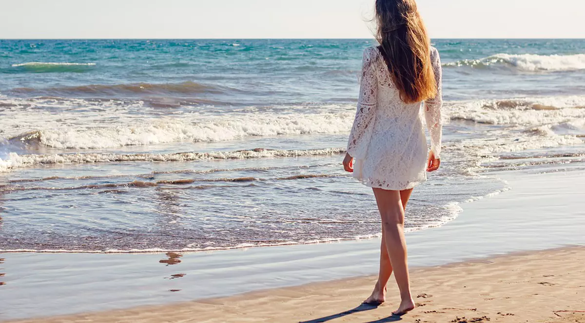 Investiție pe litoral. Câți bani scoți din buzunar ca să ai o locuință la 100 de metri de plajă