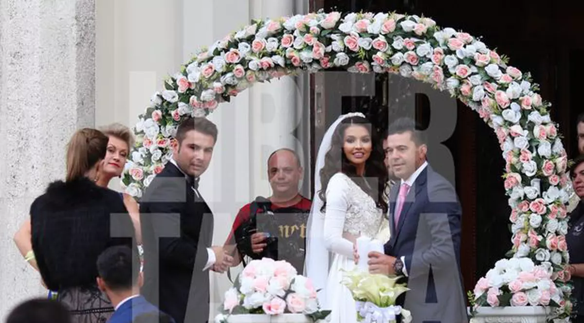 Cum a apărut Anamaria Prodan la nunta lui Adrian Mutu. Prezență de milioane | FOTO