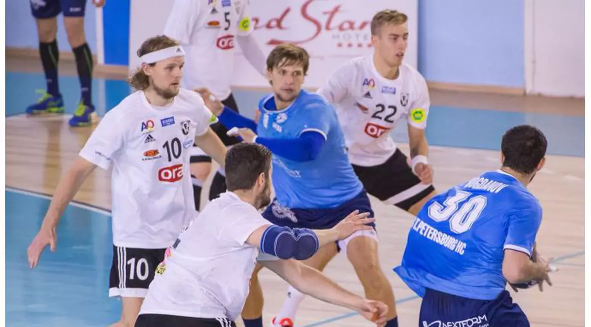 Așa ceva nu s-a mai pomenit în handbal: ce s-a întâmplat la meciul St. Petersburg - Hafnafjordur, din Cupa EHF. Islandezii trebuie să se întoarcă în Rusia!
