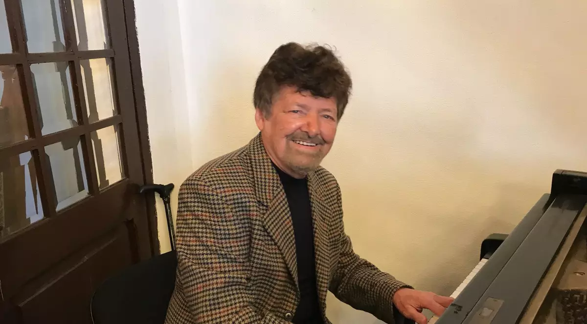 EXCLUSIV/ Secretul vitalității lui Zolt Kerestely la 83 de ani! Înoată câte o oră în fiecare dimineață