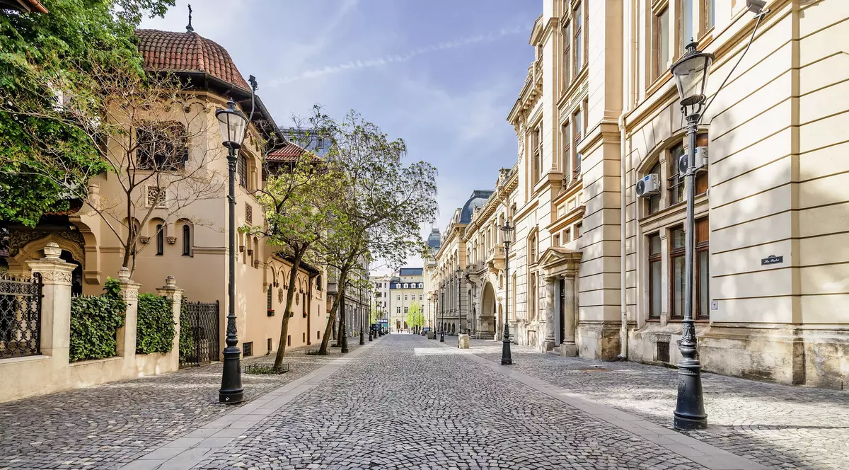 3 clădiri vechi din București despre care merită să afli