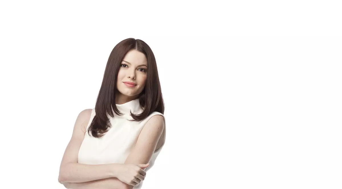 Anca Lungu lansează o carte de reţete pentru gătitul cu cei mici