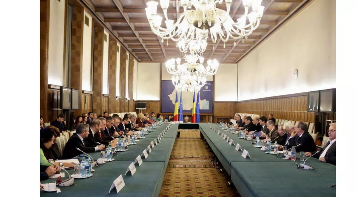 Avertismentul sindicatelor