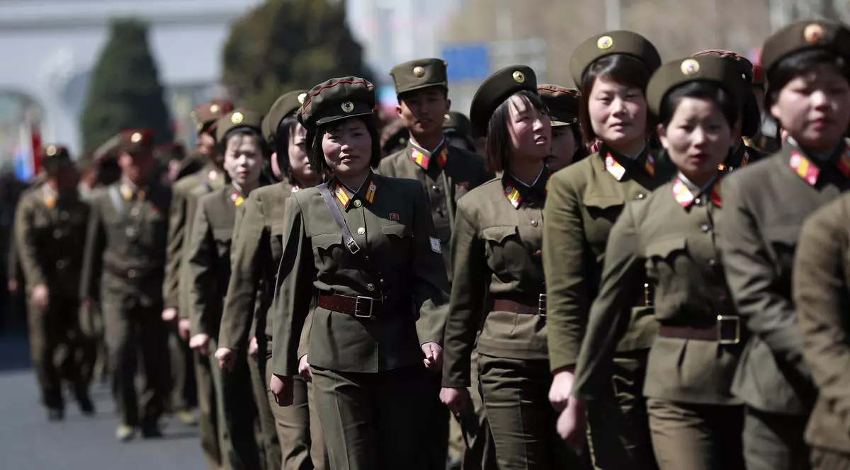 coreea de nord femei soldati