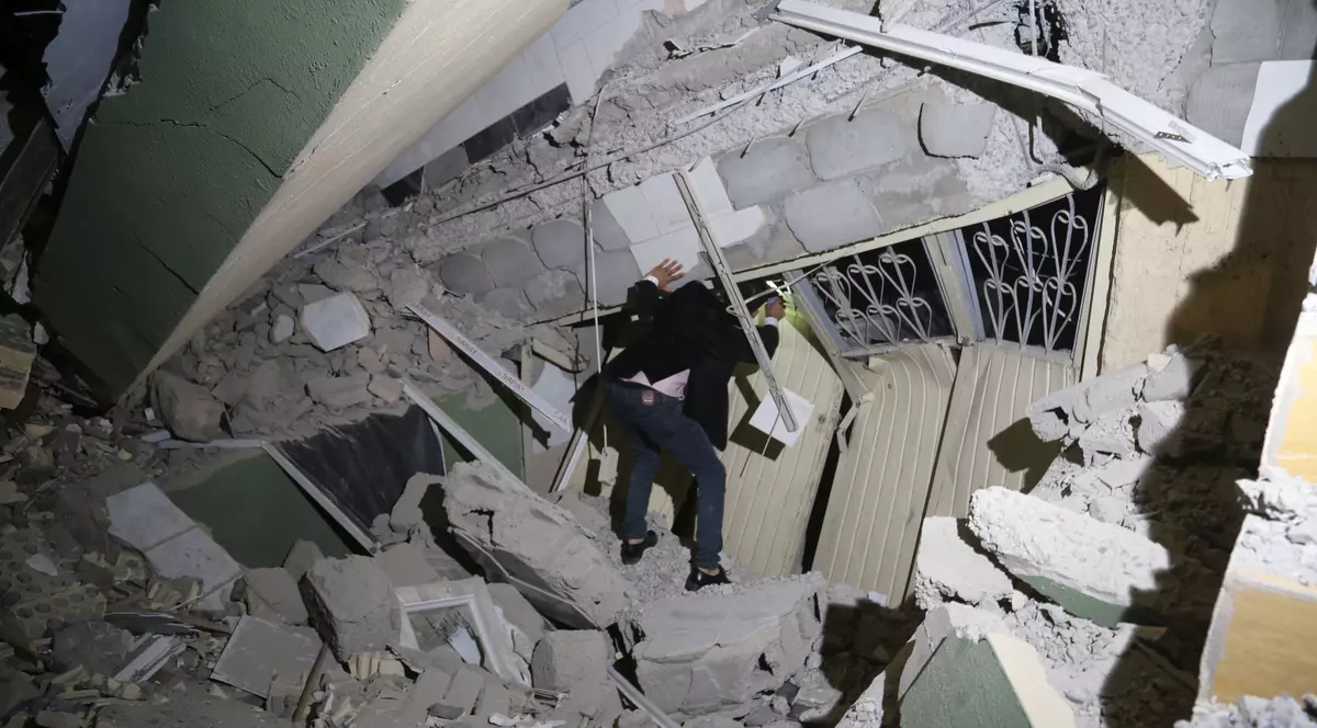 UPDATE | Cutremur de 7,3 grade la granița dintre Irak și Iran. Peste 400 de morți în cele două țări (VIDEO & FOTO)