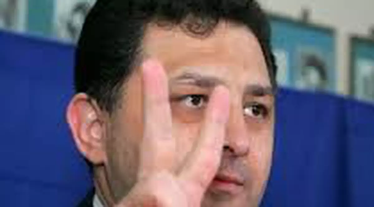 Băiatul cel mare al lui Marian Vanghelie trage din greu de fiare. Alexandru a dat-o pe sporturi dure | FOTO