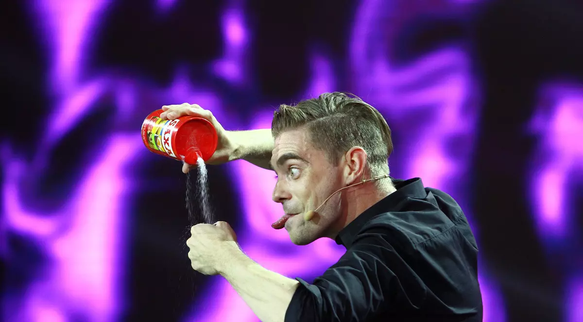 Magicianul care a uimit Europa, pe scena ”iUmor”