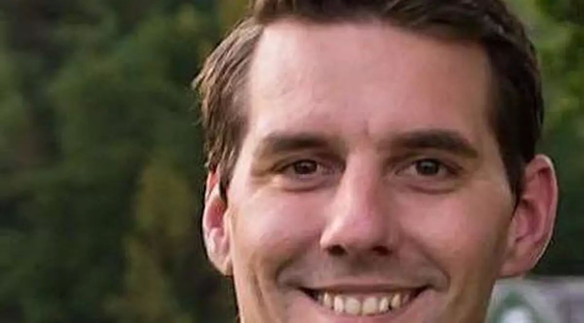 Fostul principe Nicolae a scăpat de acuzațiile de lovire. Avocat: „A rămas numai plângerea pentru violare de domiciliu”