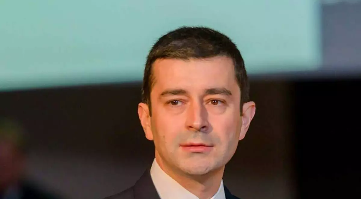 Deputatul Radu Vasilică are un picior amputat