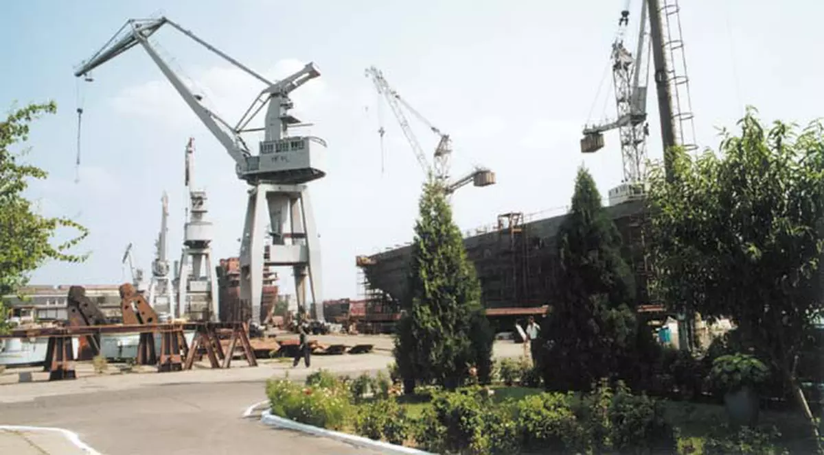 Consiliul Concurenţei a autorizat vânzarea şantierului Daewoo Mangalia