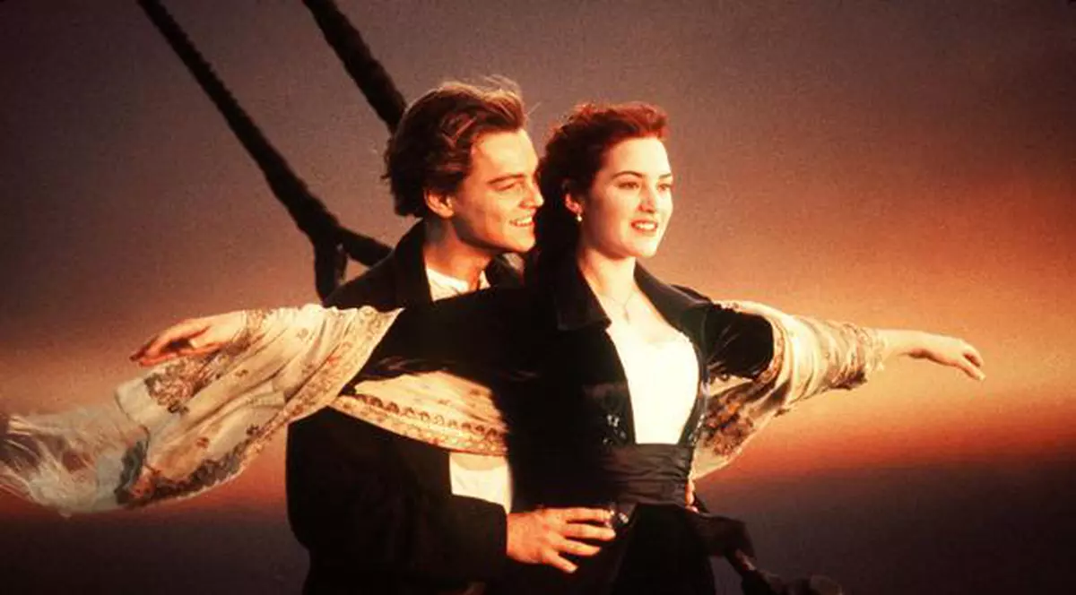 Kate Winslet își părăsește soțul pentru Leonardo DiCaprio? Cum au fost surprinși cei doi actori din „Titanic”