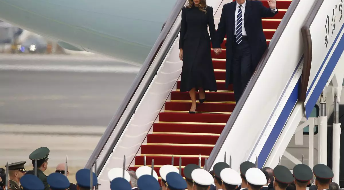 Donald Trump va efectua o vizită oficială în Marea Britanie